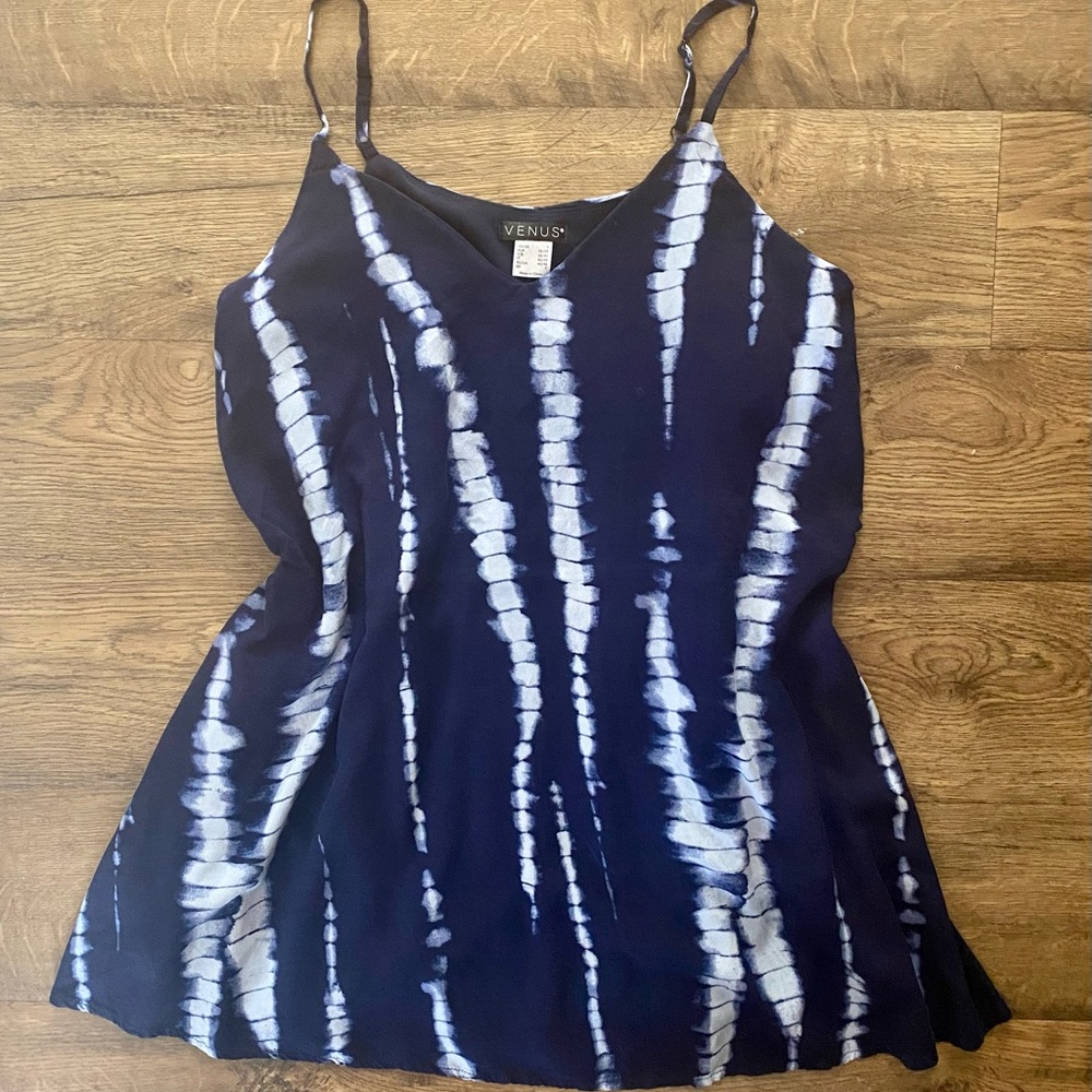 Venus summer dress size womens small adorable!
